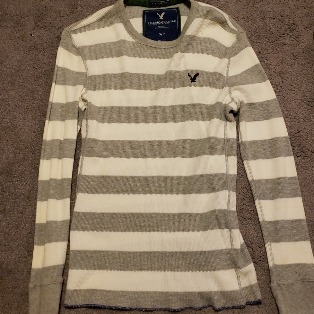 American eagle long sleeve thermal